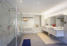 其他 7 Elegant Georgian Maisonette Central Bath