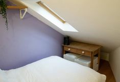 Others 2 Cosy 1 Bed Flat in Central Dalston Location