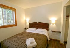 Others 3 Mt Baker Lodging Cabin 2 - New 4 Bedroom, 2 Bath That Sleeps up to 10-persons