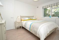 Others 5 Apartment in Historical Mansion Near the Wonderful Blackpool Sands Beach