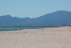 Others 4 Alluring Mobile Home in Canet-en-roussillon With Pool