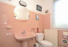Lain-lain 2 Lovely Holiday Home With a Wonderful, Fenced Garden and an Enclosed Swimming Pool