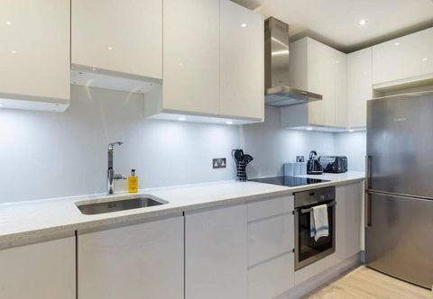Others Designer 2 Bed on Hampstead High St