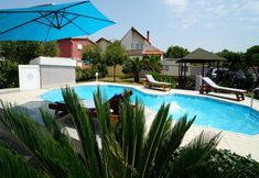 Others 7 Luxurious Villa in Vir With Swimming Pool