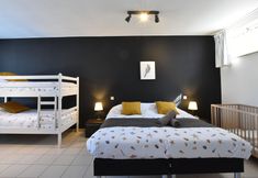 Others 6 Graceful Apartment in De Panne With Garden