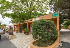 Others 5 Graceful Mobile Home in Canet-en-roussillon With Pool