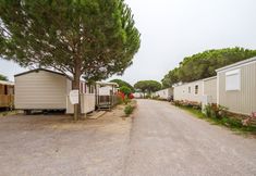 Others 2 Graceful Mobile Home in Canet-en-roussillon With Pool