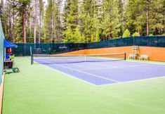 Others 5 Modern & Spacious New Custom Tahoe Donner Home!
