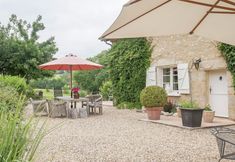 Others 7 Inviting Villa in Beaumont With Swimming Pool