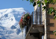 Others 3 Cosy Chalet in Chamonix With Terrace