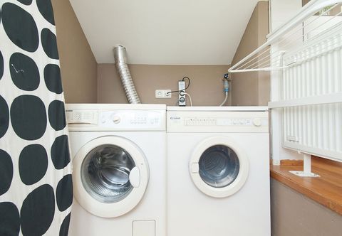 Khác Semi-detached House With Garden in Quiet Location, Within Walking Distance of the Centre of Bergen