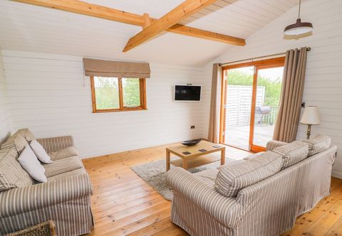 Others Log Cabin at Furlongs Farm