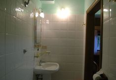 Others 6 Cosy Holiday Home in Radda in Chianti With Swimming Pool