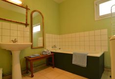 Lain-lain 2 Well-maintained Farmhouse With Large Garden, Just 15 Minutes From the sea