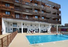 Others 7 Modern Apartment With a Balcony Located 600m. From the Beach