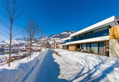 Others 7 Holiday Home With State of the art Fixtures in Piesendorf