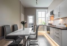 其他 3 Sleek and Modern 2BR Home Near City Centre