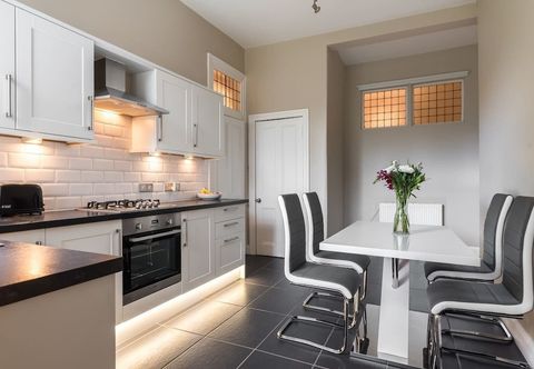 其他 Sleek and Modern 2BR Home Near City Centre