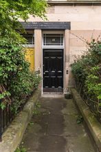 其他 4 Sleek and Modern 2BR Home Near City Centre