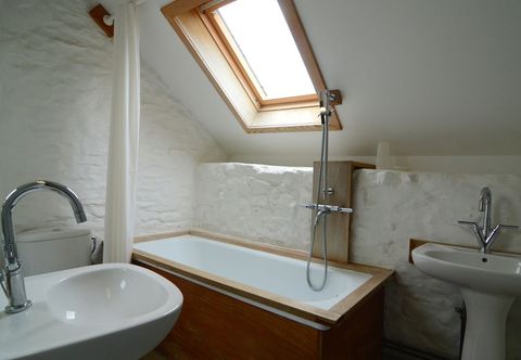 其他 A Romantic Cottage With 3 Magnificent Open Fire