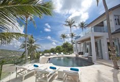 Others 2 Villa Sarasuz is a 5 Star Luxury Villa Located on the Prestigious Bophut Hill