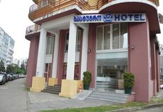 Others 3 Your Twin Room is Only 900m From the Batumi Beachfront