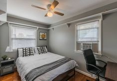 Others 2 Gorgeous House With Pool Table 1 Block to Metro