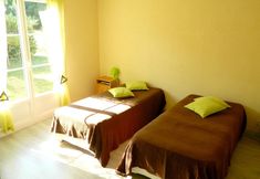 Others 2 House With 3 Bedrooms in Le Verdon-sur-mer, With Enclosed Garden and Wifi
