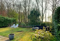 Others 6 Beautiful Holiday Home in With Terrace, Garden and Barbecue