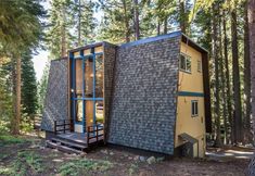Others 5 Private Beach Access, Renovated, Pet Friendly Cabin - "pine Cone Haven" #108