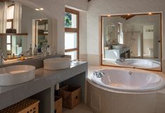 Others 5 Opulent Villa in Casares With Luxurious Pool House & Jacuzzi