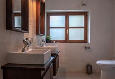 Others 7 Opulent Villa in Casares With Luxurious Pool House & Jacuzzi