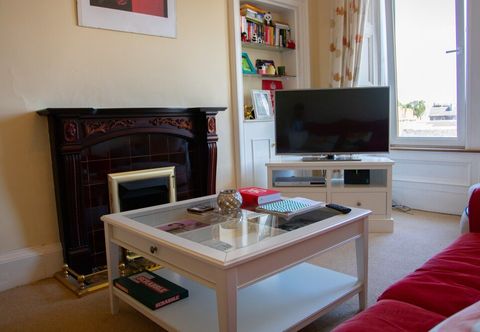 Others Charming 1 Bedroom Apartment