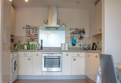 Others 2 Bedroom 2 Bathroom Flat