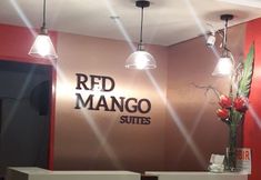 อื่นๆ 3 Red Mango Suites