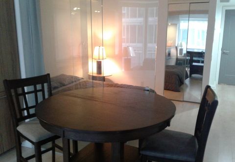 Others AMAZING DOWNTOWN CORE TORONTO SUITE