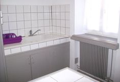 其他 7 House With 3 Bedrooms in Bourbon-lancy, With Wifi