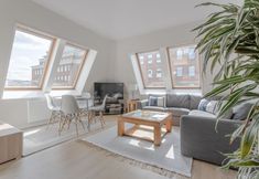 Others 6 Modern 2 Bedroom Home With a View