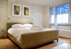 Lain-lain 4 Large 2 Bedroom Flat in Ladbroke Grove With Garden