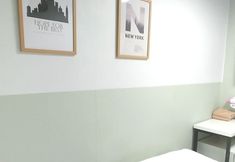 Others 2 Toy Guesthouse