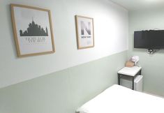 Others 4 Toy Guesthouse