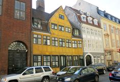 Others 2 apartment historical building 1374-1