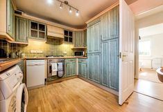 Others 4 Cozy and Rustic 3bed/2bath Stockbridge Apartment With Free Parking