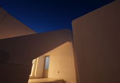Others 3 Santorini Spirit