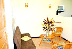 Others 6 Apartment With one Bedroom in Le Robert, With Wonderful sea View, Enclosed Garden and Wifi - 5 km From the Beach