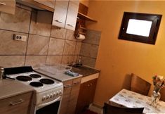 Others 6 Kostis Hause II
