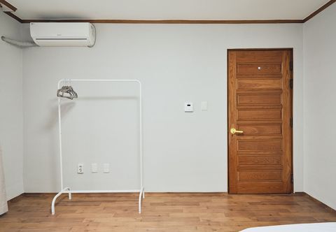 Others MYEONGDONG 100SQ3BDR FULL Villa