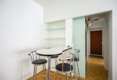 Others 4 WeHost Kristianinkatu 3