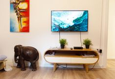 Others 5 TLV Port Sweet-spot 2Min From Beach