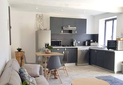 Lain-lain Apartment With one Bedroom in Sainte-geneviève-lès-gasny, With Enclosed Garden and Wifi